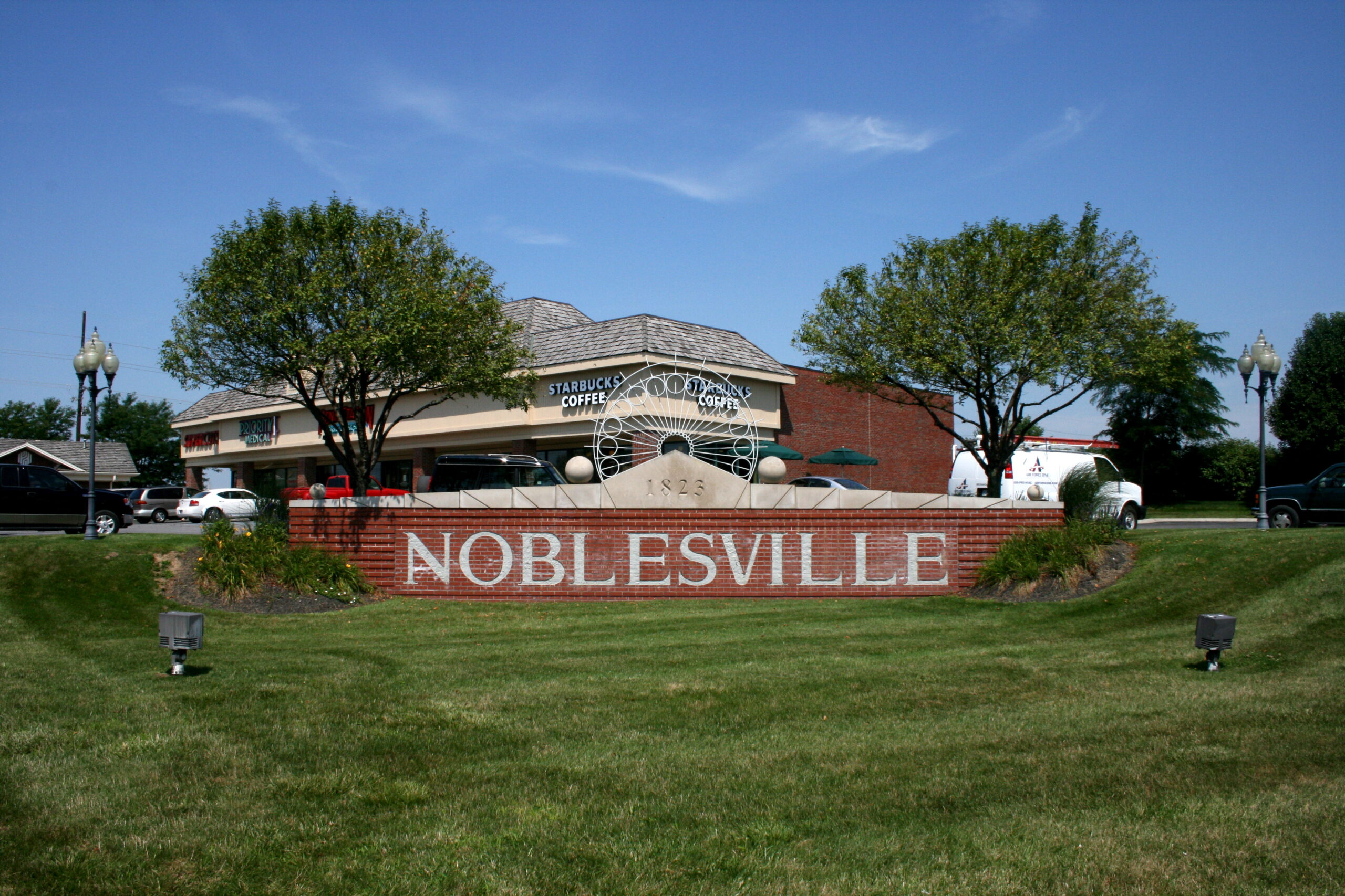 Noble West Animal Hospital Building