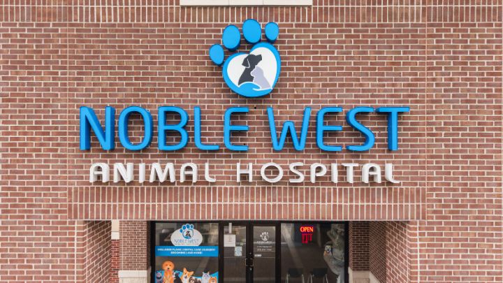 Exterior view of Noble West Animal Hospital